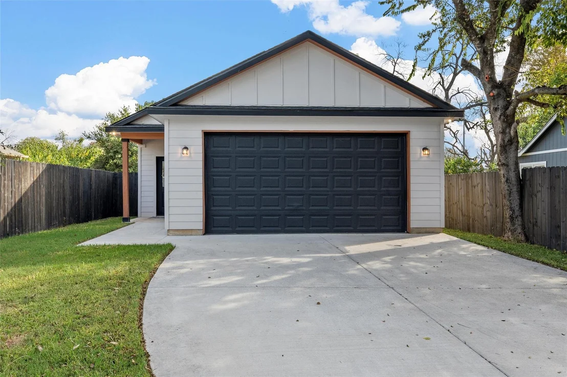 Photo of 505 Lottie Street