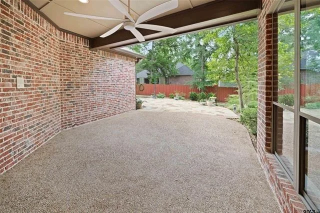 Photo of 614 Tryon Court