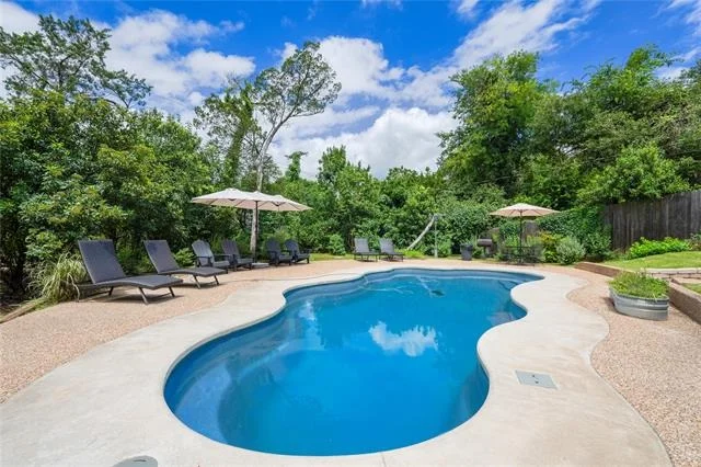 Photo of 2708 Cedar Point Drive