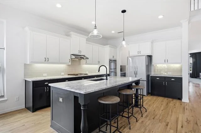 Photo of 609 Bordeaux Drive
