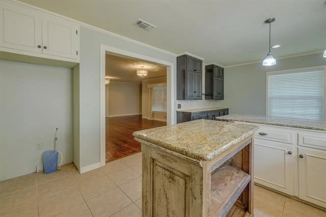 Photo of 817 Rivercrest Drive