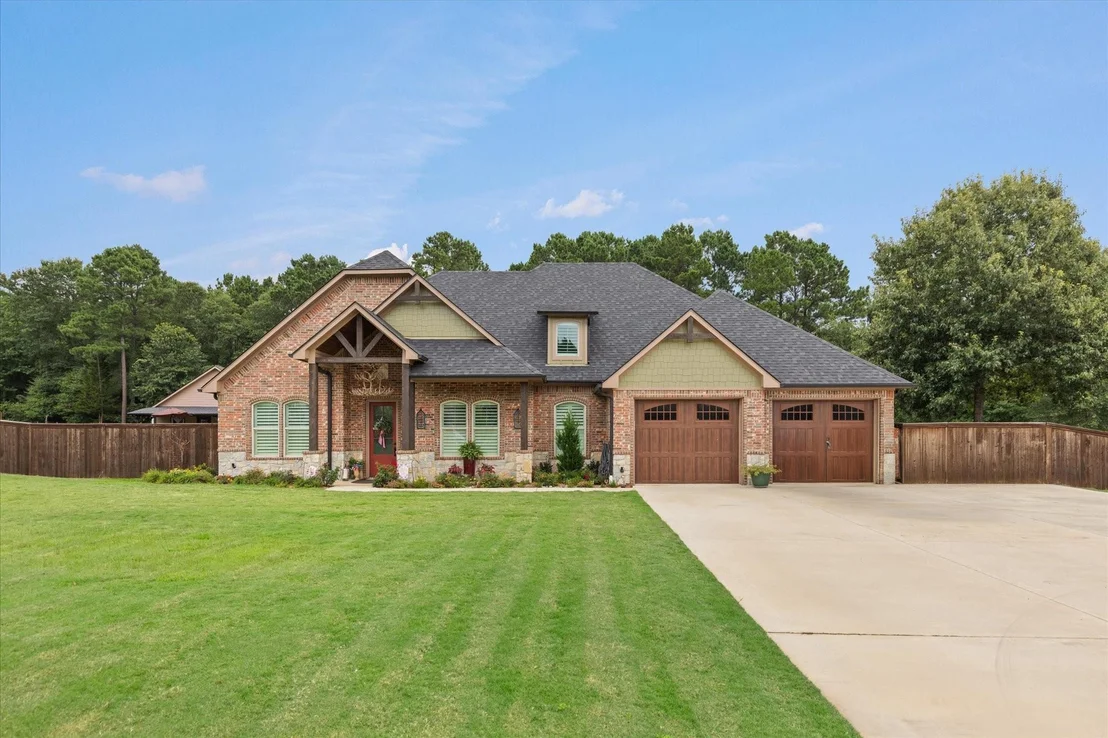 Photo of 172 Heather Ln.