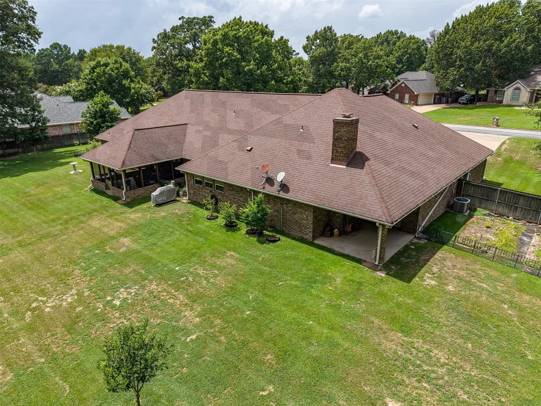 Photo of 19135 Bynum
