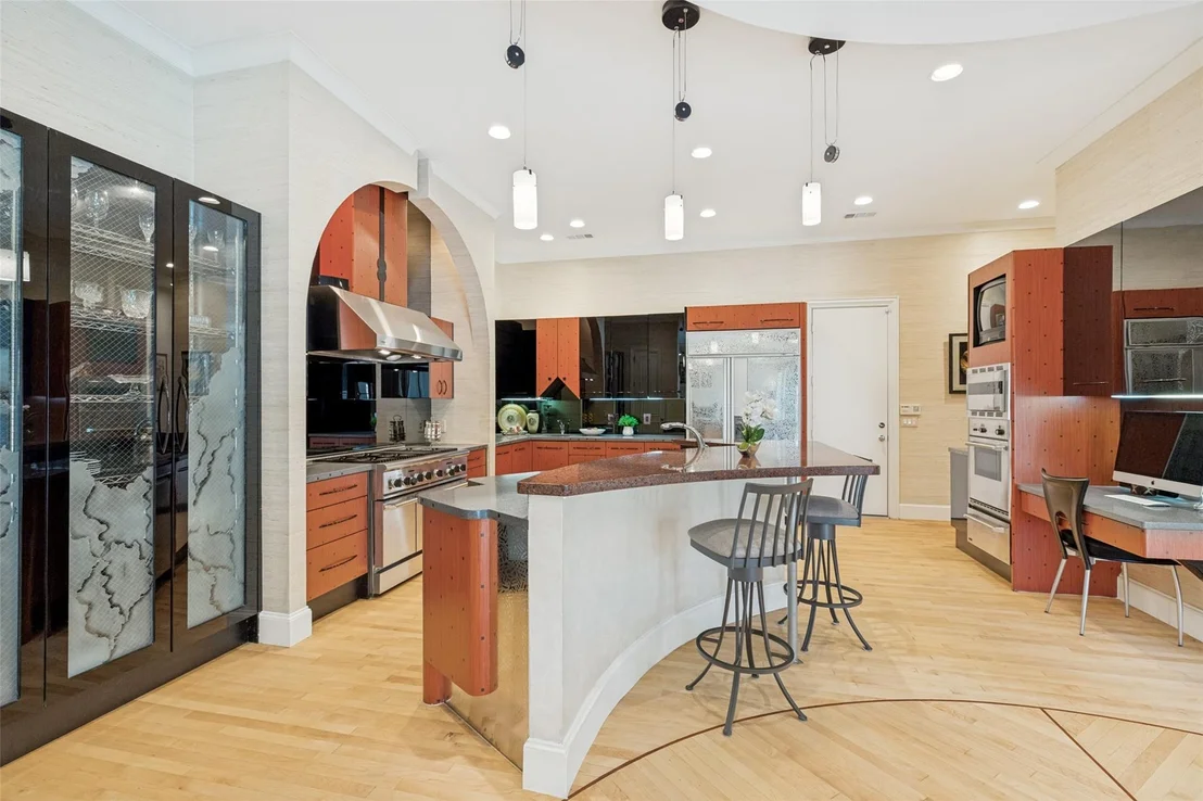 Photo of 5920 Mcfarland Drive
