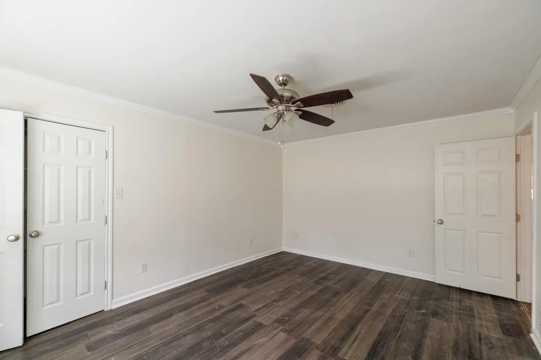 Photo of 3181 Columbia Drive