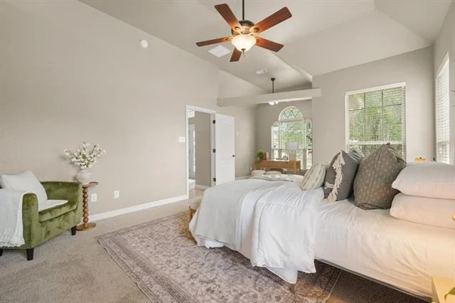 Photo of 806 Marshall Drive