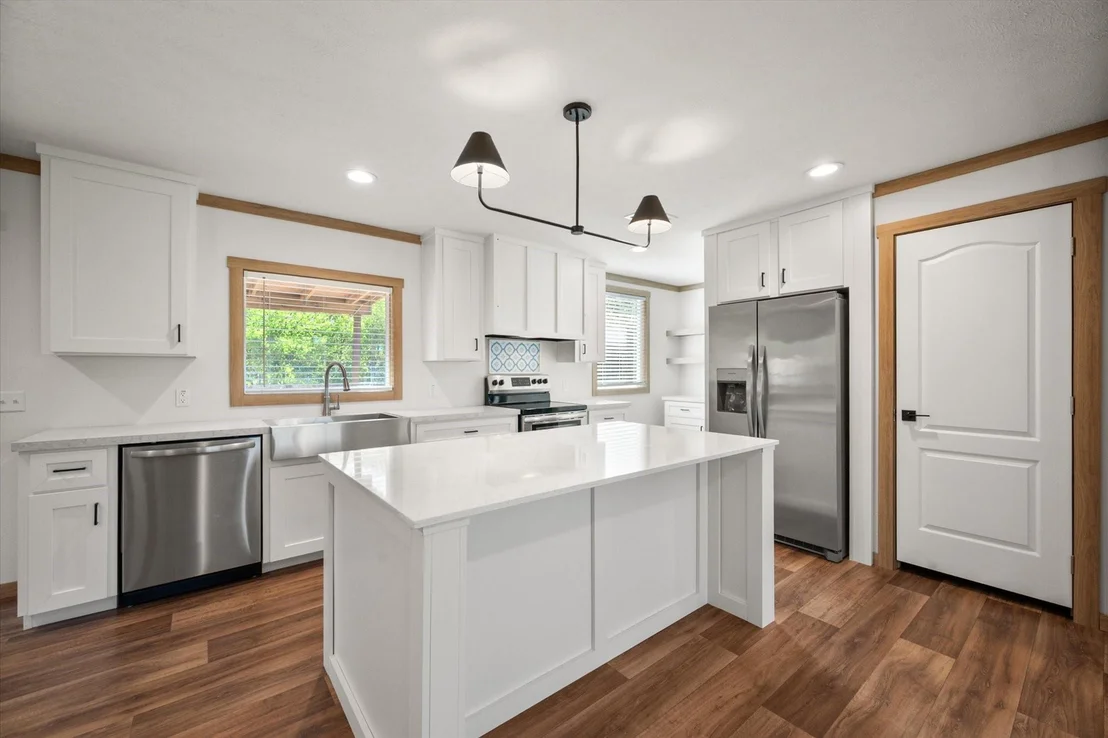 Photo of 716 N Wright Avenue