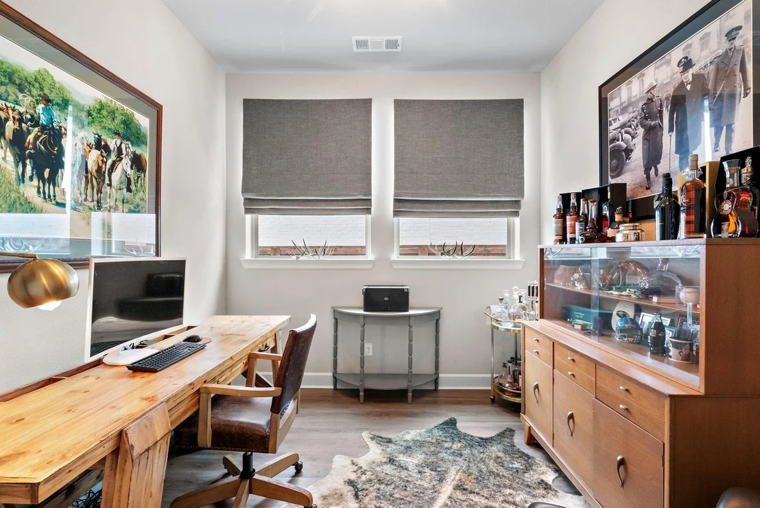 Photo of 2325 Offerande Drive