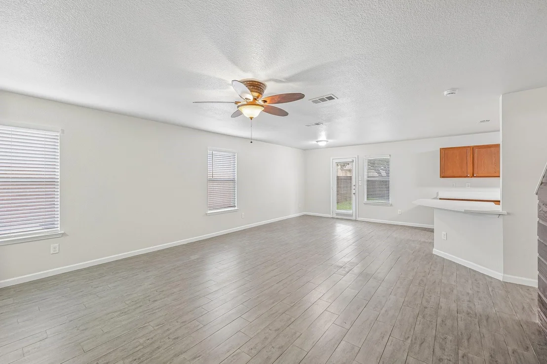 Photo of 8820 Valley River Drive