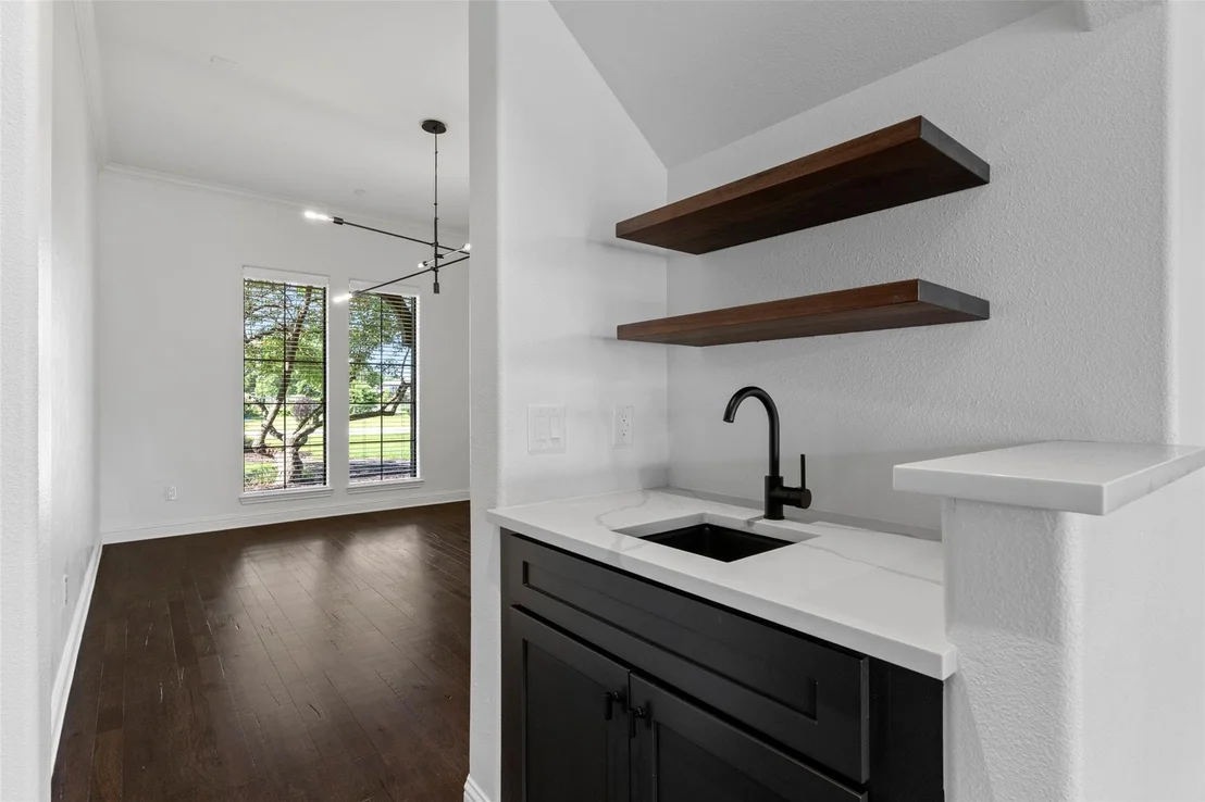 Photo of 5402 Kara Lane