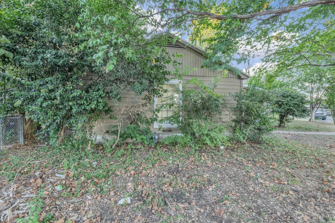 Photo of 3412 Brook Circle