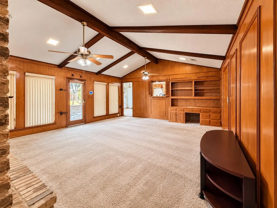 Photo of 1128 Post Oak Lane
