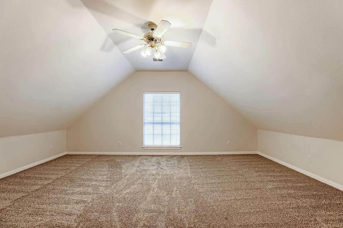 Photo of 2066 Fair Oaks Circle