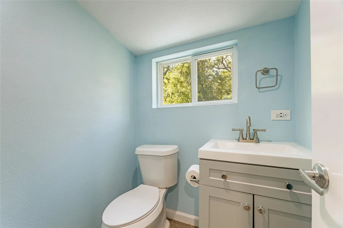 Photo of 9910A Archer Lane