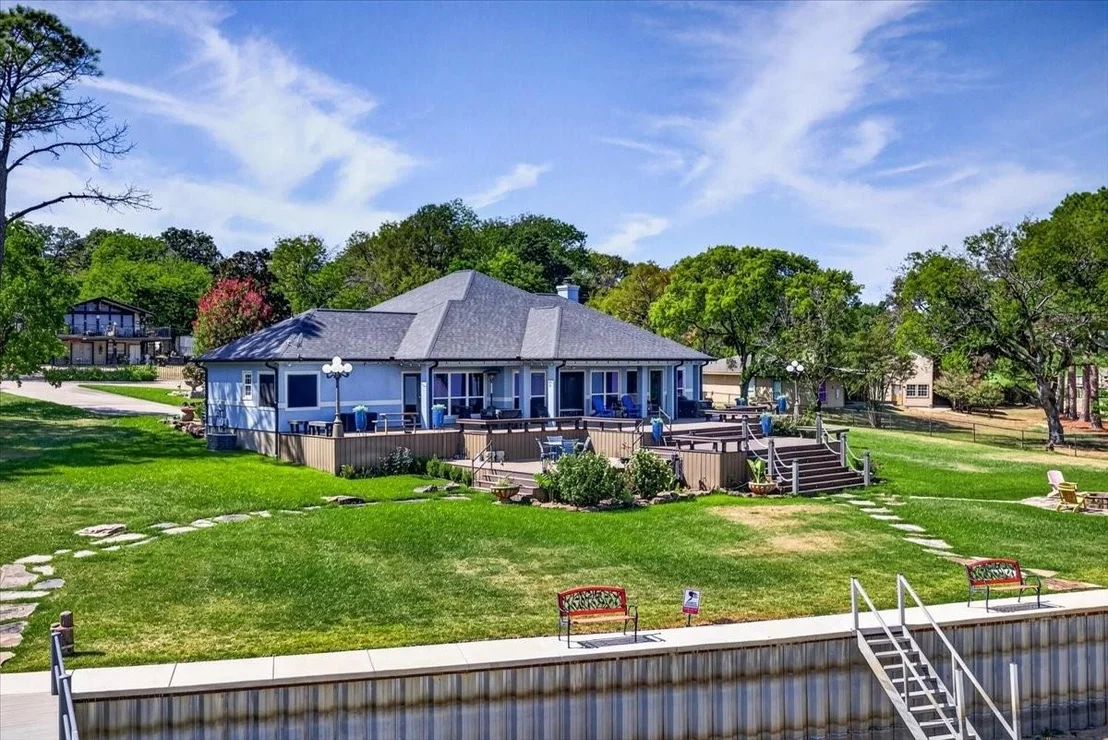 Photo of 507 Nob Hill Lane