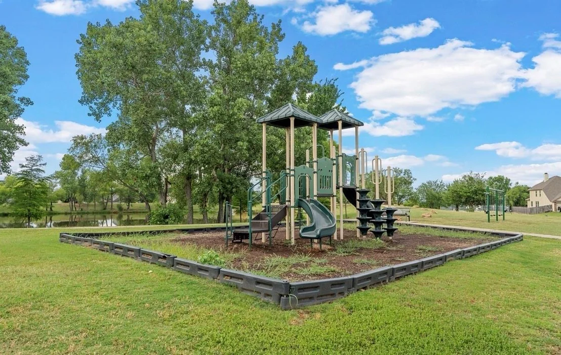 Photo of 10249 Biltmore Drive