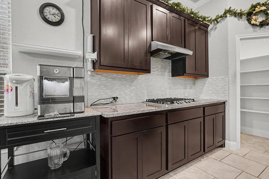 Photo of 646 Harris Ridge Drive