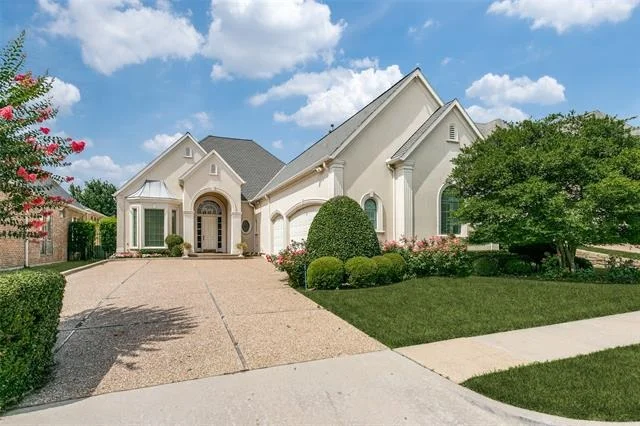 Photo of 5864 Arrowhead Drive