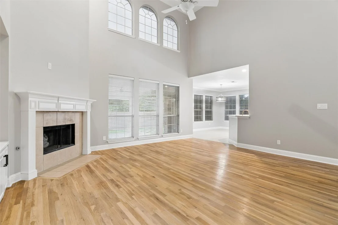 Photo of 5912 Crestberry Lane