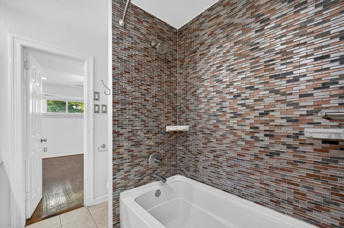 Photo of 14126 Brookridge Circle