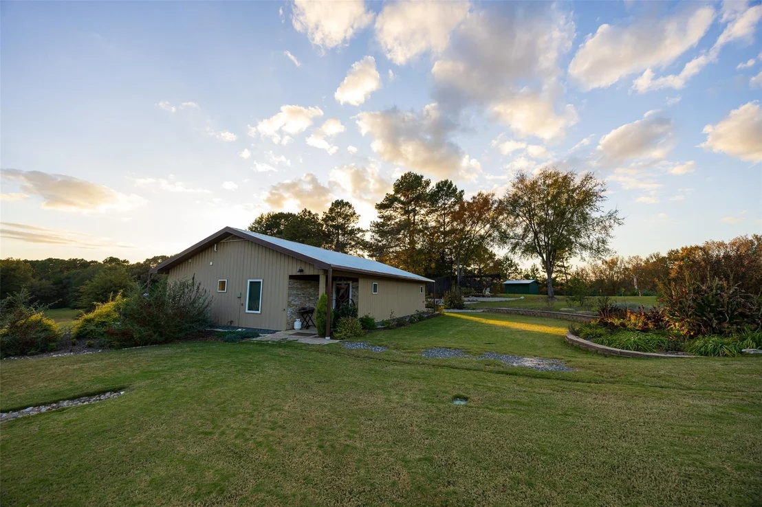 Photo of 640 County Road 4910