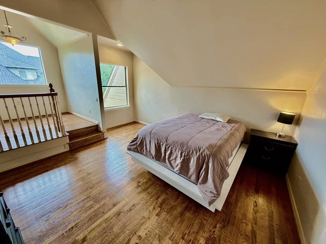 Photo of 403 Creekside Drive