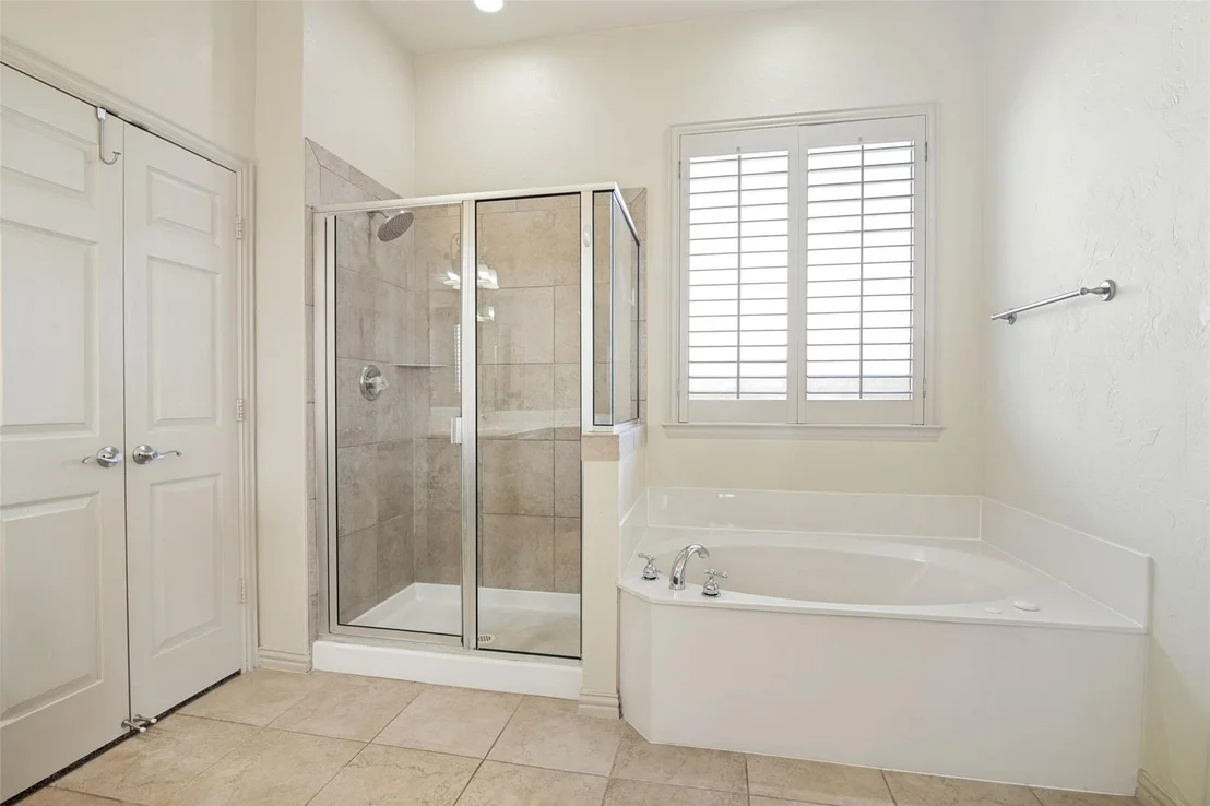 Photo of 522 Oakhurst Drive