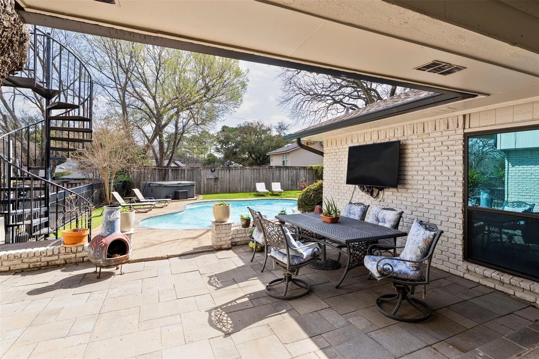 Photo of 1509 Riverview Drive