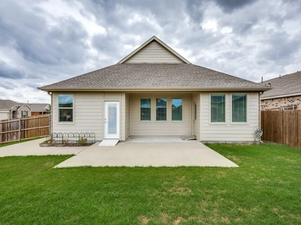 Photo of 1512 Fields View Drive