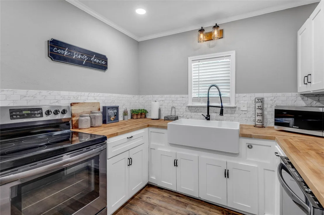 Photo of 1432 County Road 2270