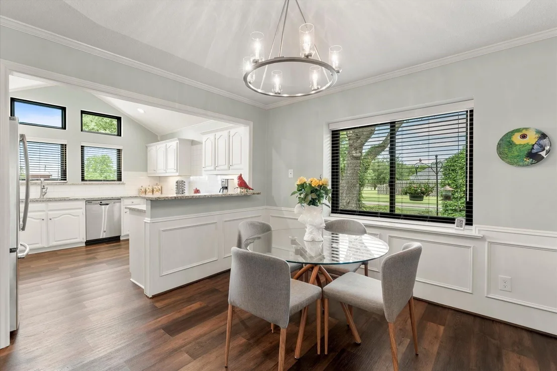Photo of 10612 Live Oak Drive