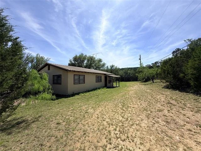 Photo of 3843 Mountain View