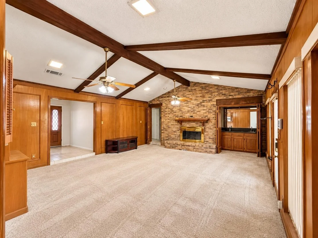 Photo of 1128 Post Oak Lane