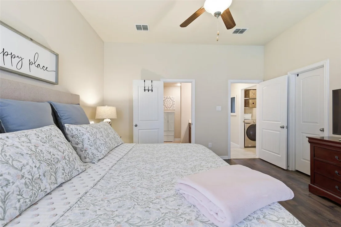 Photo of 800 Silverthorne Drive