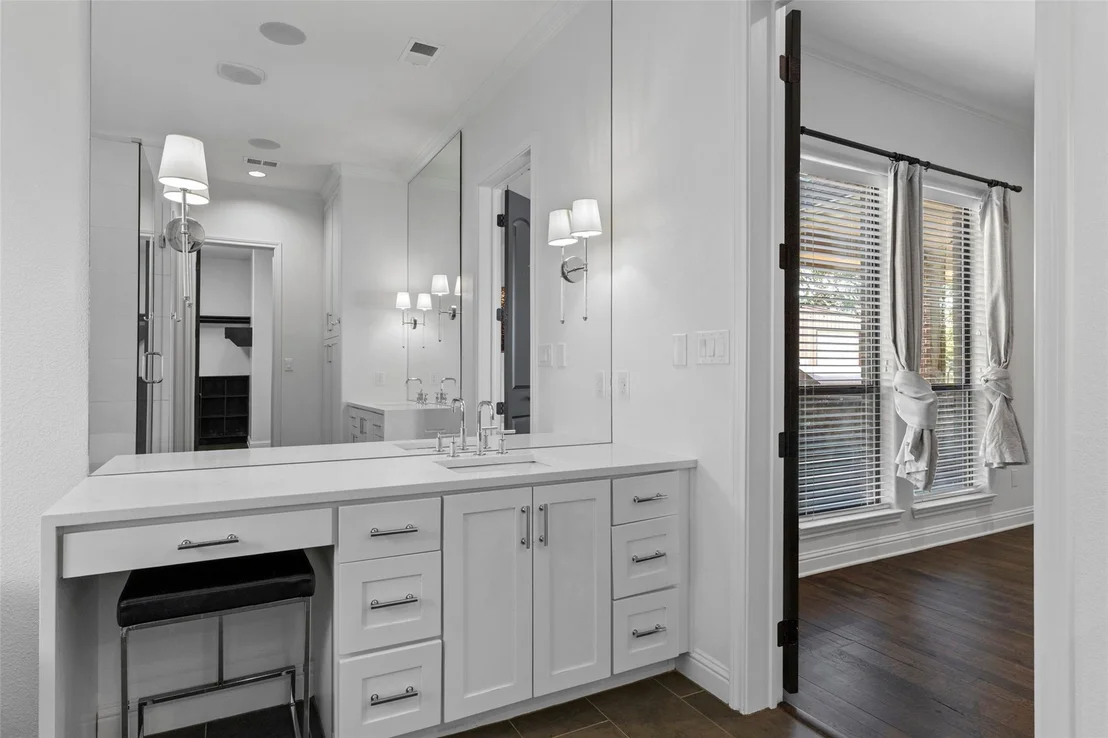 Photo of 5402 Kara Lane