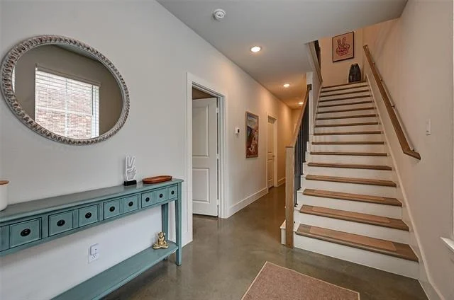 Photo of 1028 Cavour Place
