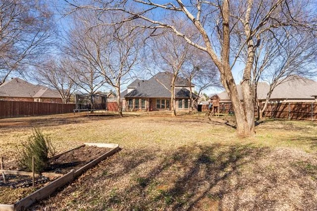 Photo of 704 Elm Creek Circle