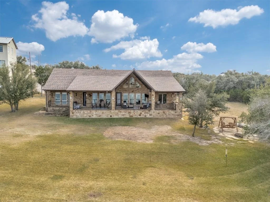 Photo of 7033 W Hells Gate Drive
