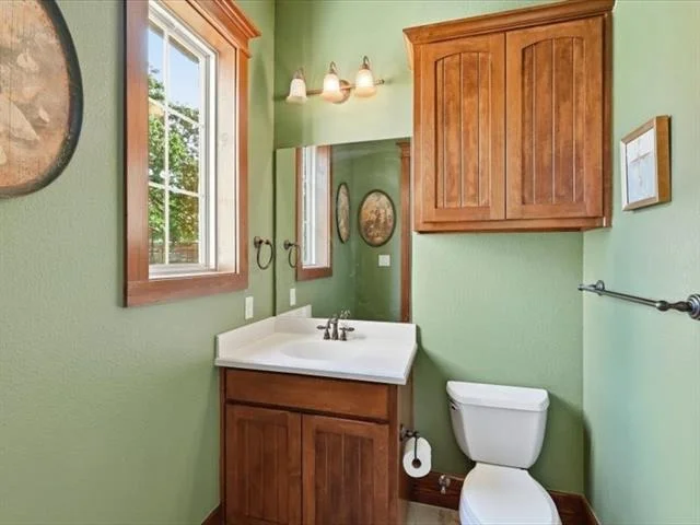 Photo of 712 Frenchtown Road