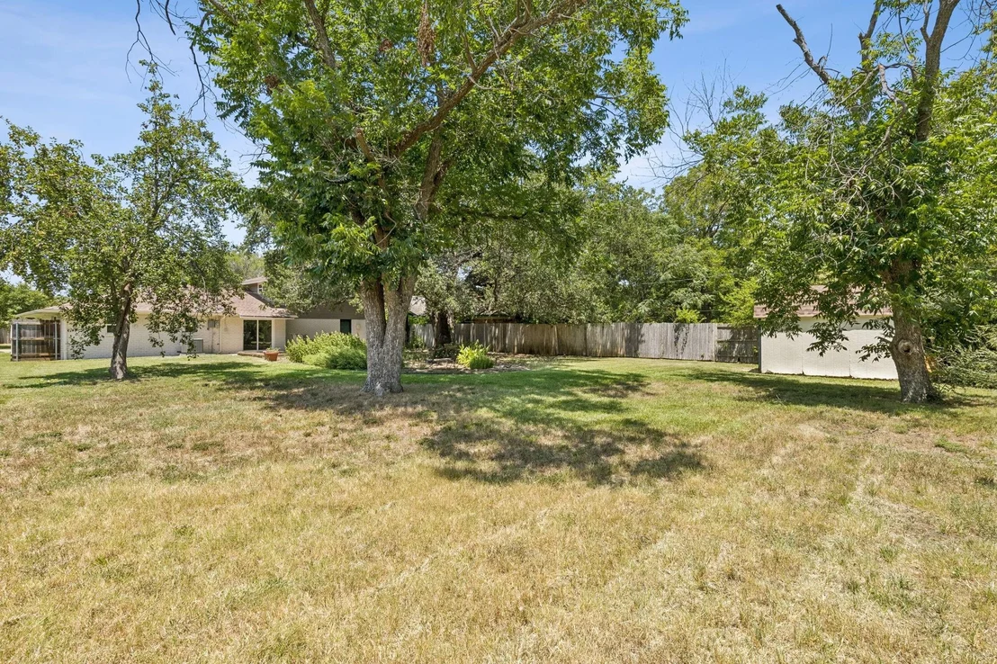 Photo of 1108 Bellemead Drive