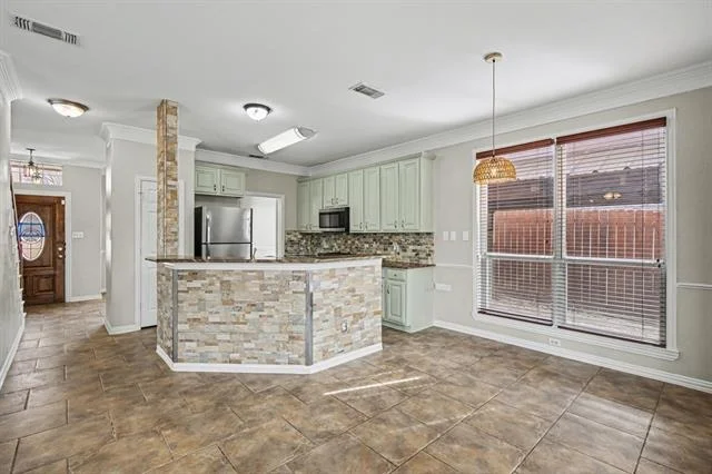 Photo of 2104 Nugent Drive