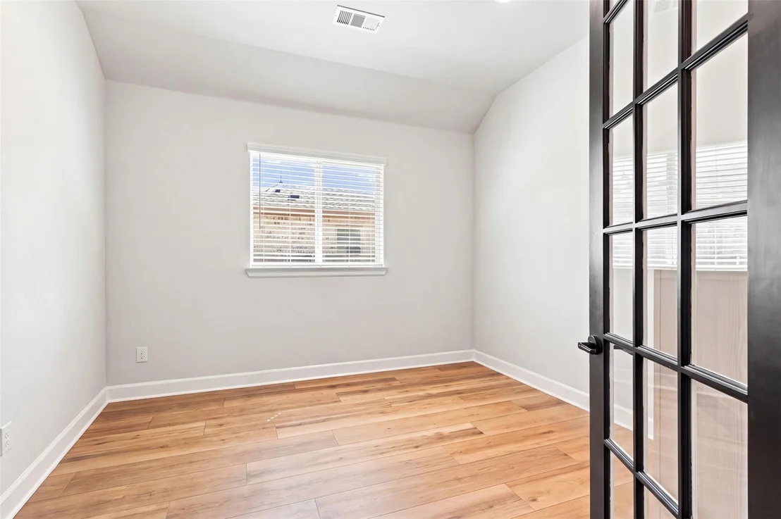 Photo of 1612 Ranger Road