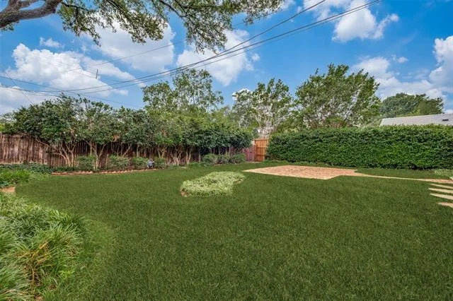 Photo of 615 Lockwood Drive