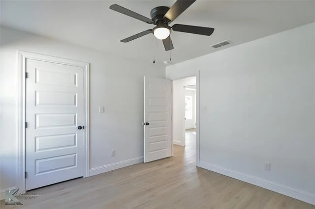 Photo of 2569 Bel Air
