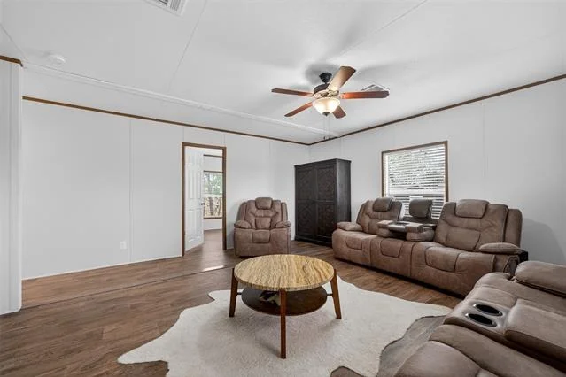 Photo of 15099 E State Highway 243