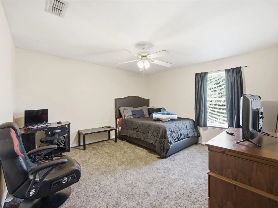 Photo of 5004 Vaquero Drive
