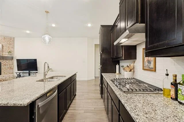 Photo of 4015 Cloverleaf Trail