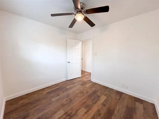 Photo of 832 Central Drive
