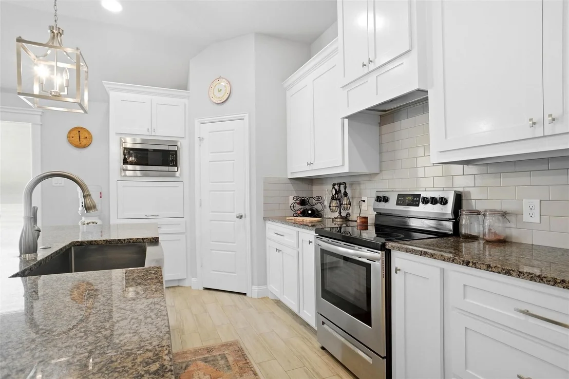Photo of 952 Sam Street
