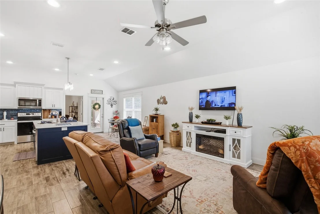 Photo of 211 Clover Circle